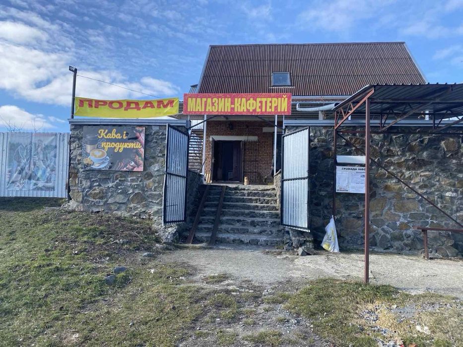 Продається магазин с. Малашівці в самому центрі
