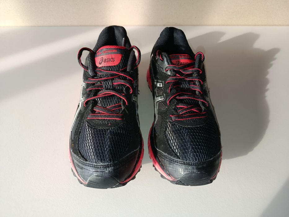 Asics nr 37--23 cm