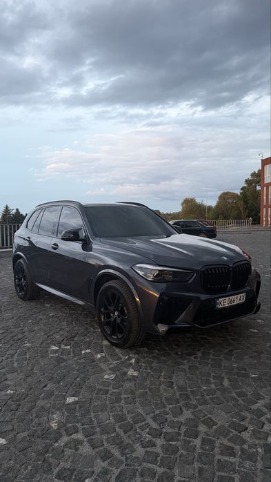 BMW G05 40i x drive