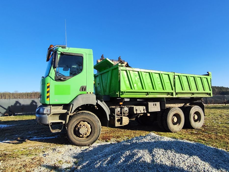 Usługi koparko-ładowarką