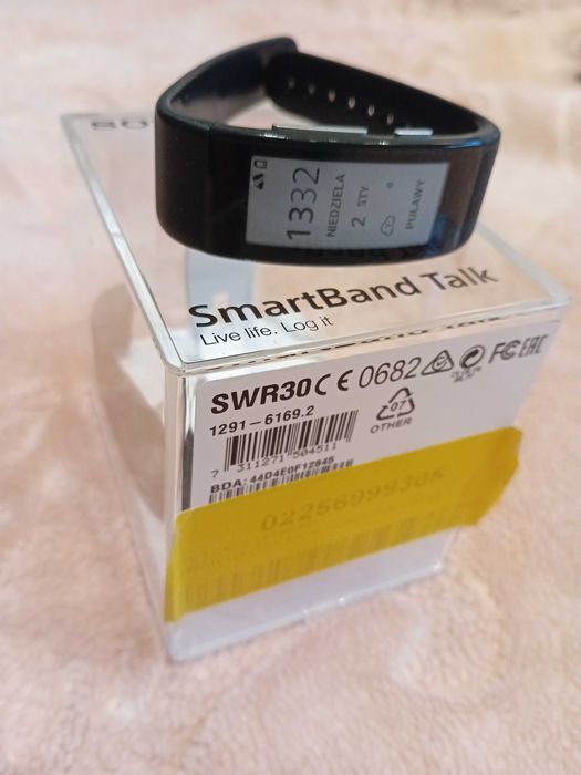 smart band talk SONY SWR30