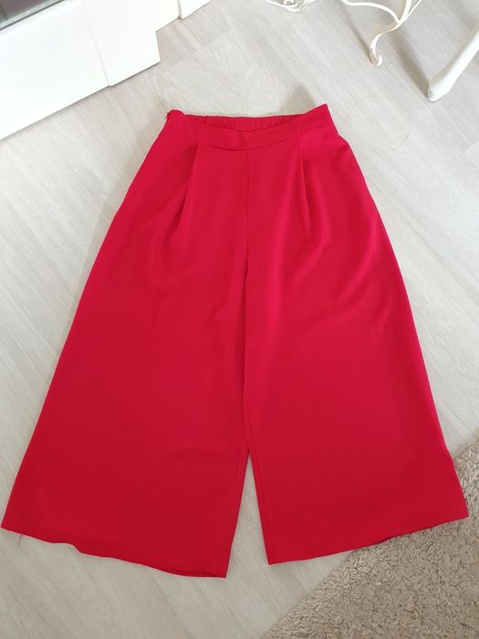 Продам женский костюм