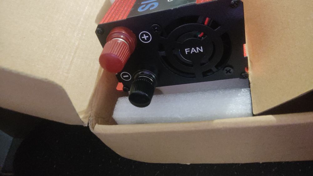 Инвертор 24v - 220v чистый синус 3000w,1200w преобразователь.