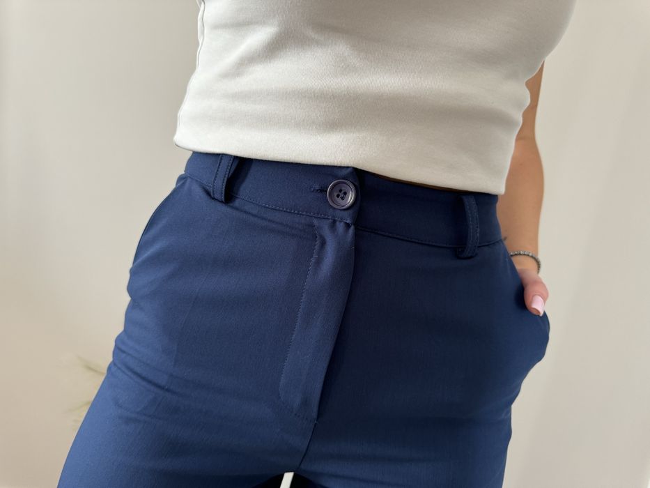 Костюм класичний