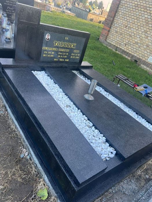 Sprzątanie, mycie, malowanie nagrobków żywica epoksydową
