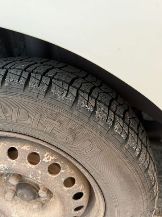 Продам гарну машину