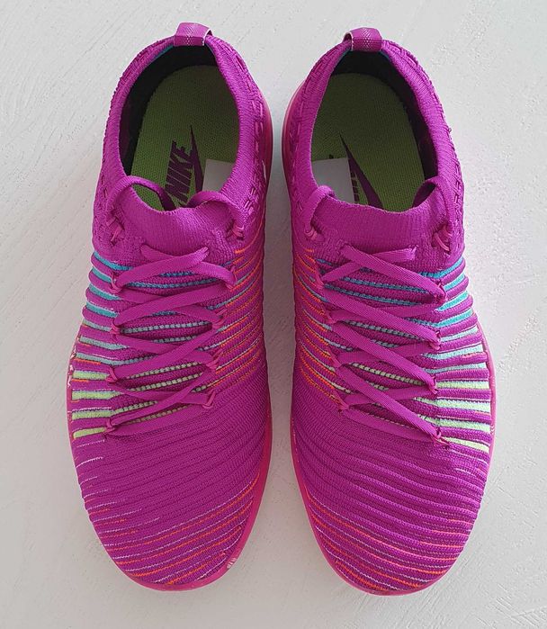 жіночі кросівки Nike