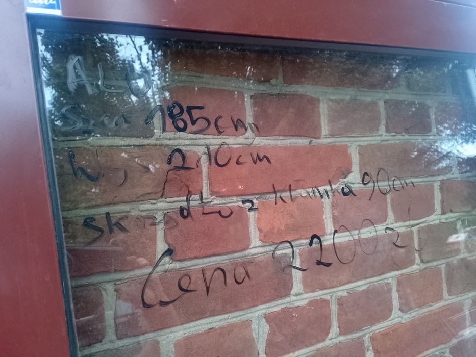 Drzwi aluminiowe zewnętrzne Wiśniowski