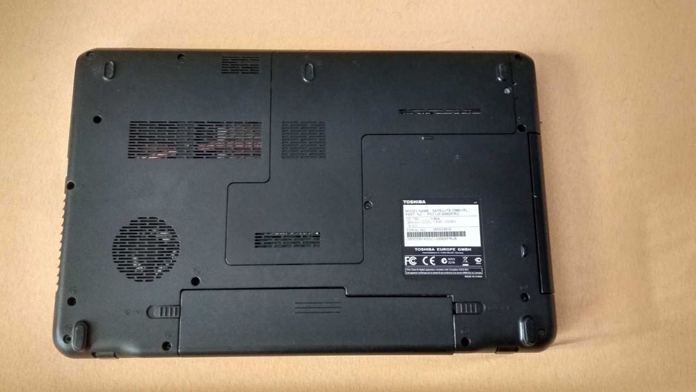 Ноутбук Toshiba SATELLITE C660-1FL