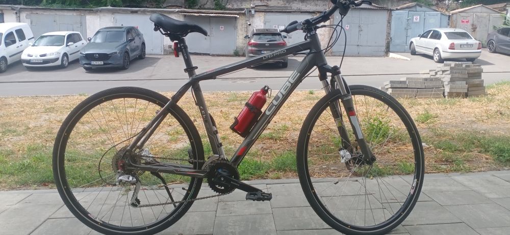 Велосипед шосейний CLS Cube