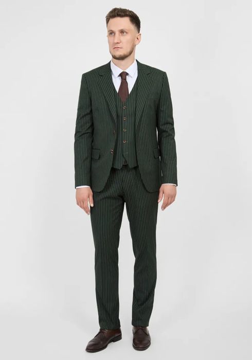 Чоловічий костюм класичний