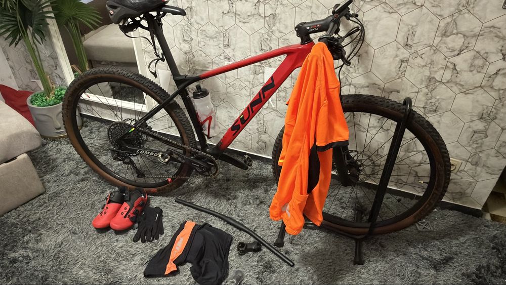 Bicicleta de carbono Sunn Lombok 29" (Tamanho M)