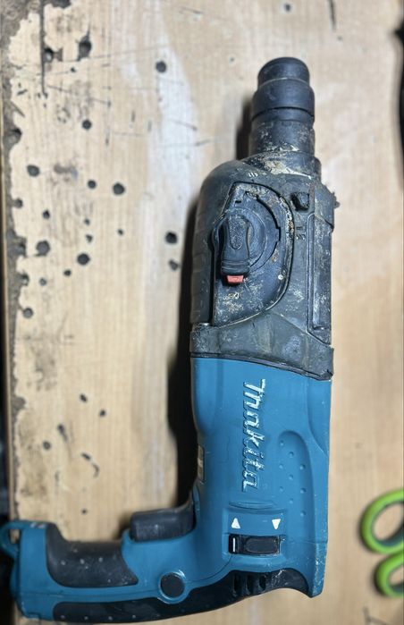 Makita HR2470 FT wiertarka