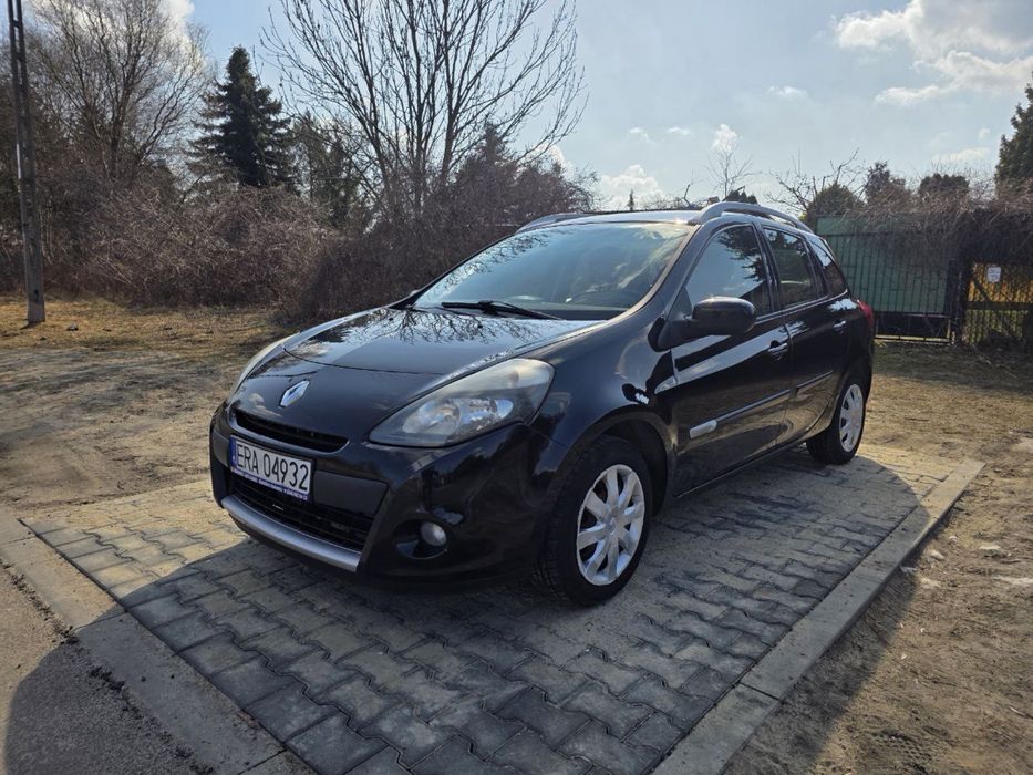 Renault Clio 1,5 (3,5л/100км) турбо-дизель 2012 рік