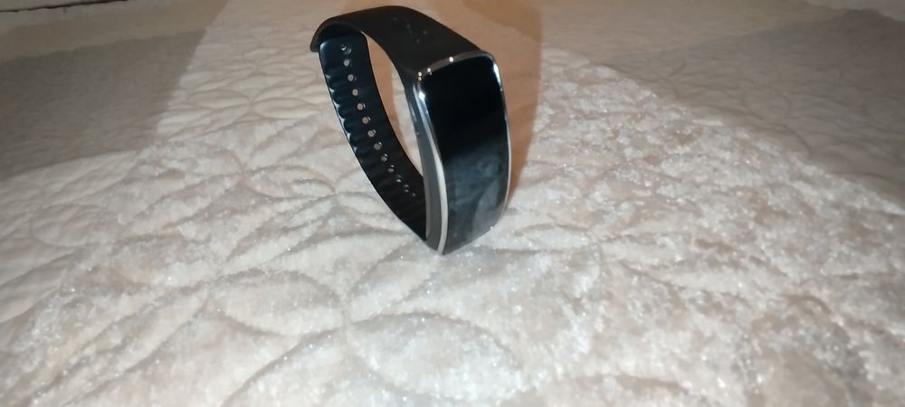 Samsung gear fit