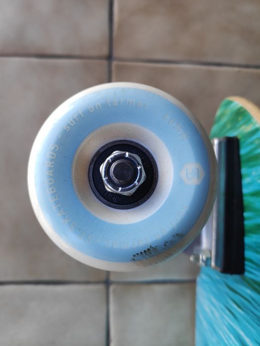 Skate carver blue skies 9"