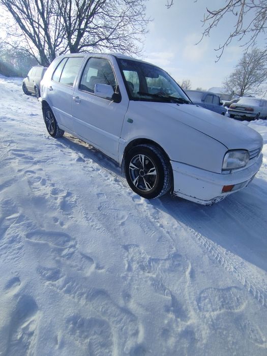 Гольф 3 1.9 D 1997р