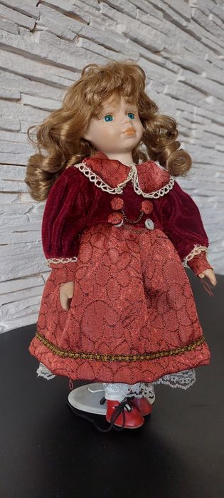 Lalka porcelanowa