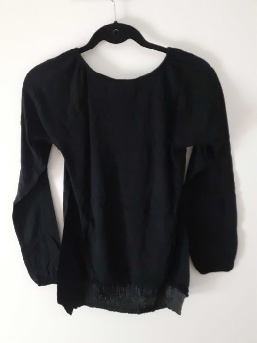 Camisola senhora preta com estampa, nova com etiqueta