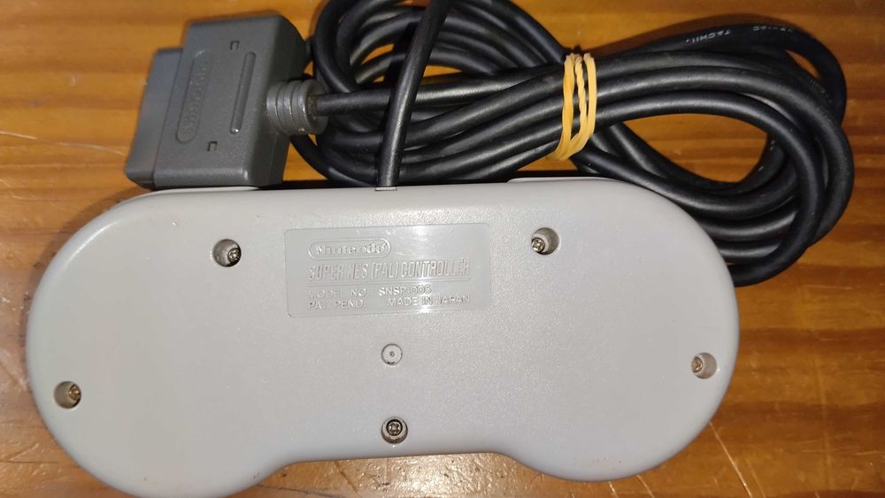 Comando Original Super Nintendo em Excelente estado