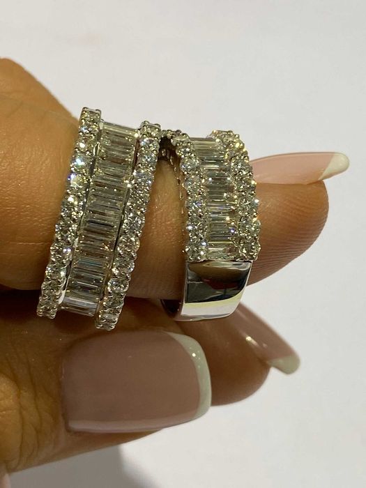 Obrączka Infinity brylanty bagiety 2.30 CT