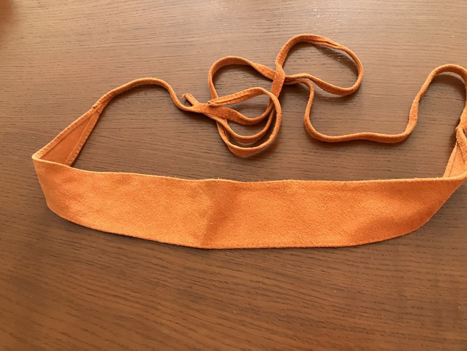 Sprzedam miekki pasek damski  ze skory naturalnej