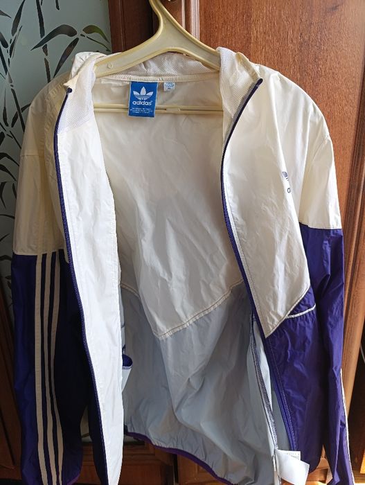 Вітровка '''Adidas Originals'''