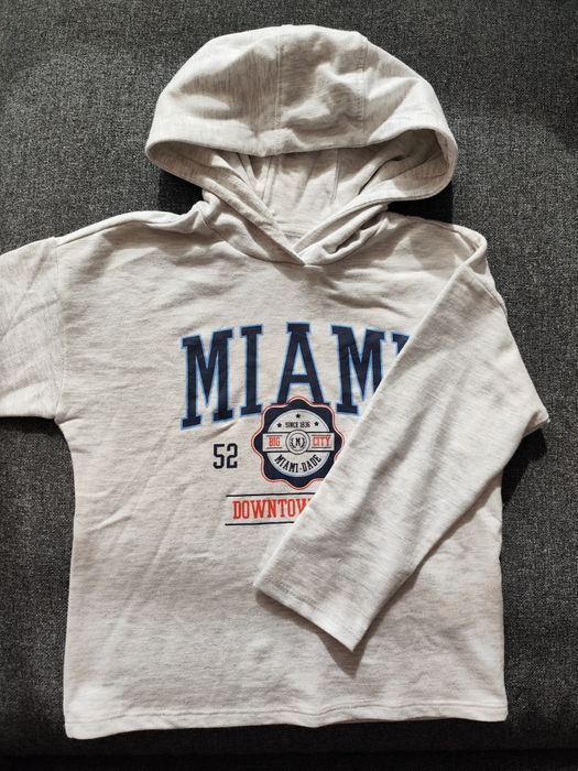 Nowa bluza z kapturem dziecięca