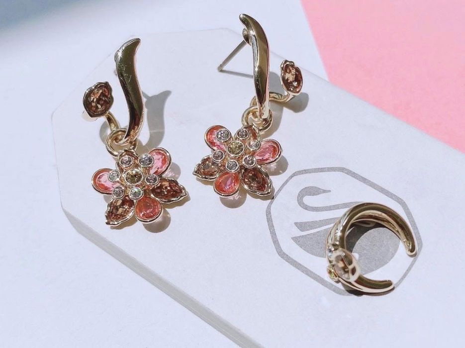 Сережки з кафом та кольє Swarovski idyllia