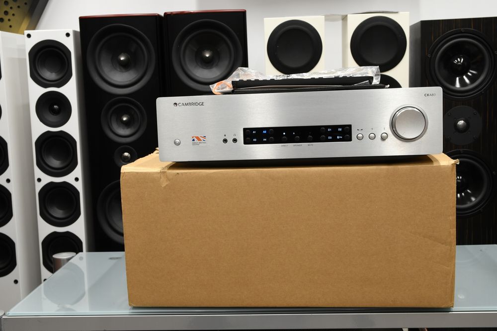 Zadbany wzmacniacz stereo Cambridge Audio CXA80 + pilot i DAC