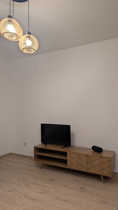 Nowe, klimatyzowane mieszkanie z widokiem na jezioro w Ślesinie