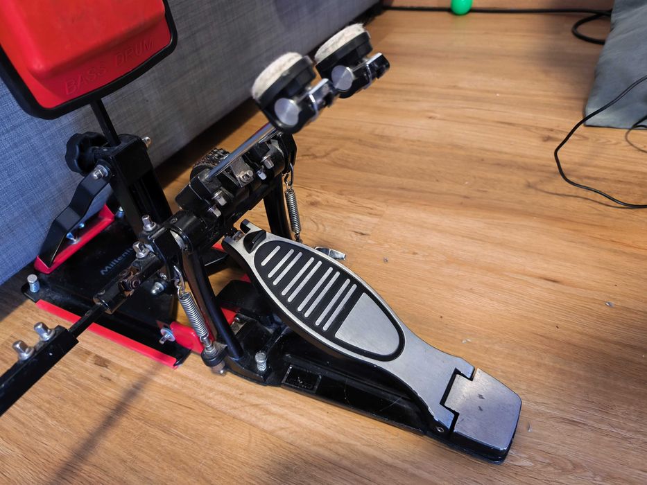 Pedal Duplo FAME (em Ótimo estado) (Para sair logo)