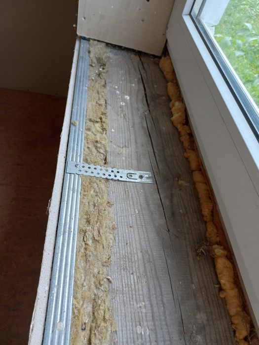 Продаж теплого будинку   Чернігів. Трисвятська Слобода 120 кв