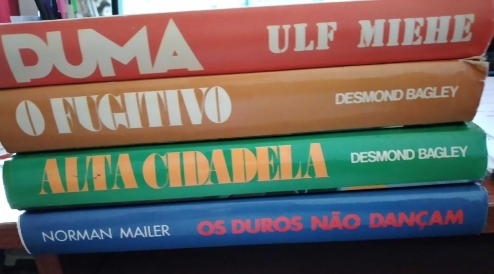 Conjunto de 4 livros - Ed. CÍRCULO DE LEITORES