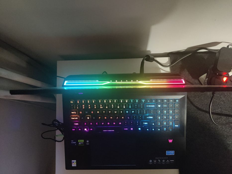 Acer Predator '18 2K  Rtx 4090 i9-14900HX 32RAM