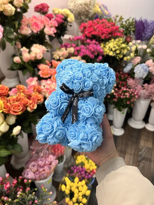 Ведмедик з троянд 25 см - Подарунок на 14 лютого, Святого Валентина