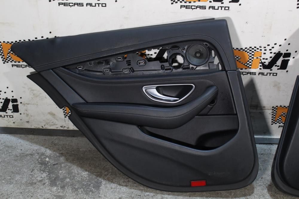 Forra / revestimento genérico MERCEDES-BENZ Classe E (W213)