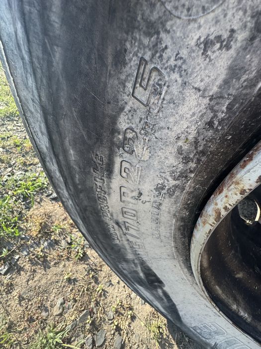 Шина 315/70 R22,5  Bridgestone R249 (1 шт) з диском руль