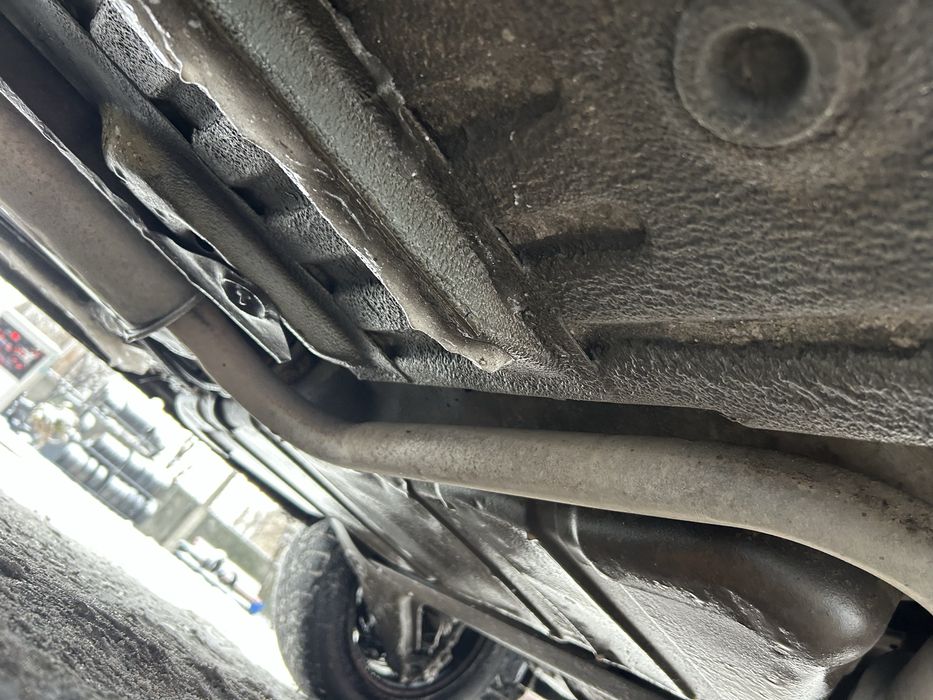 Продам машину на полном боевом ходу