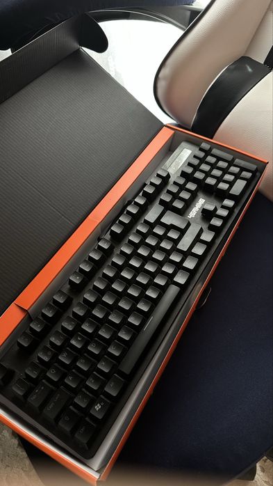 Teclado Gaming RGB