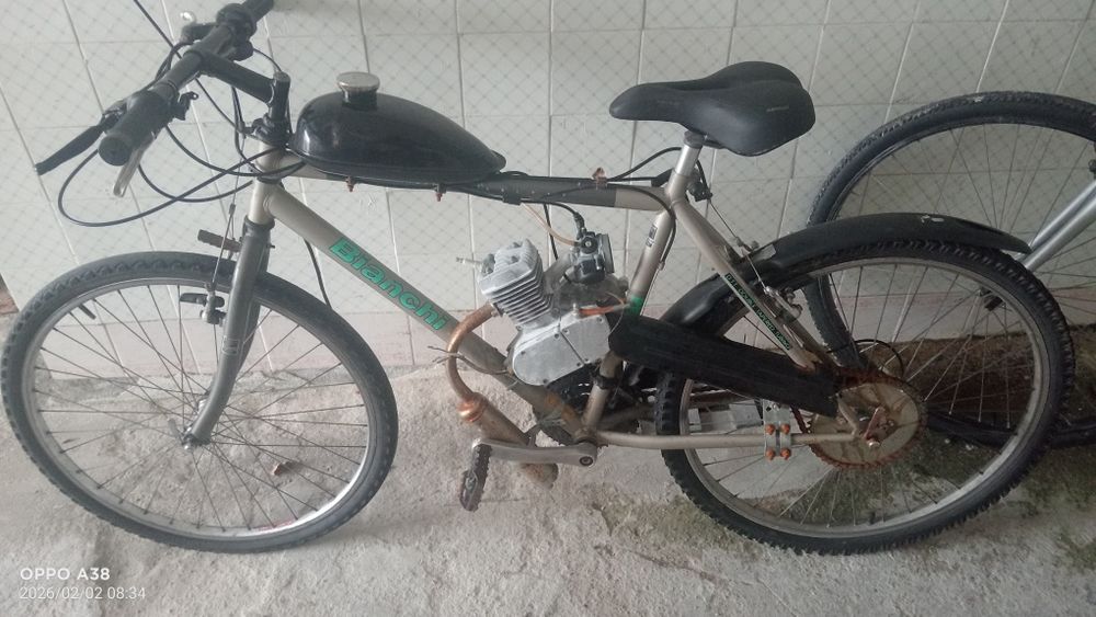 Bicicleta a motor