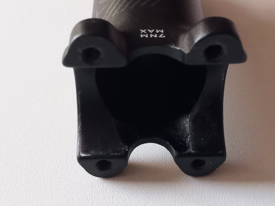 Aluminiowy mostek rowerowy marki Devox (2116)