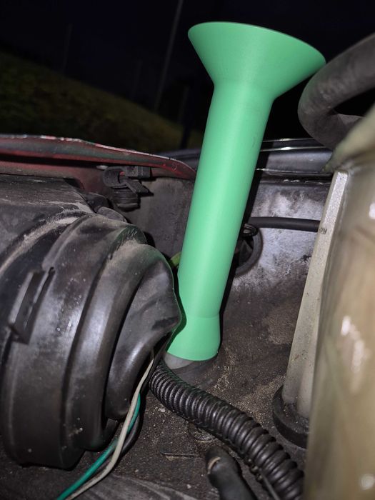 Przedłużka wlewu płynu do spryskiwaczy Fiat Cinquecento/Seicento