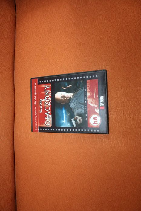 Osaczony Bruce Willis DVD