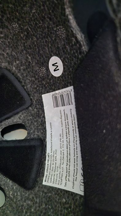 Продам шолом  crack helmet,  розмір М