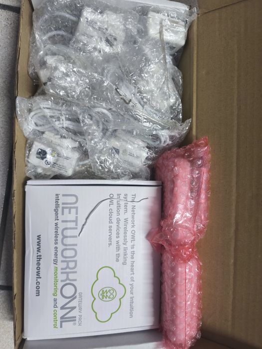 Medidor de consumo elétrico.
Permite acompanhar o
