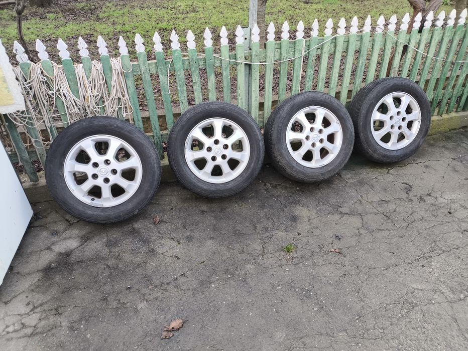 Диски резина покрышка опель в комплекті