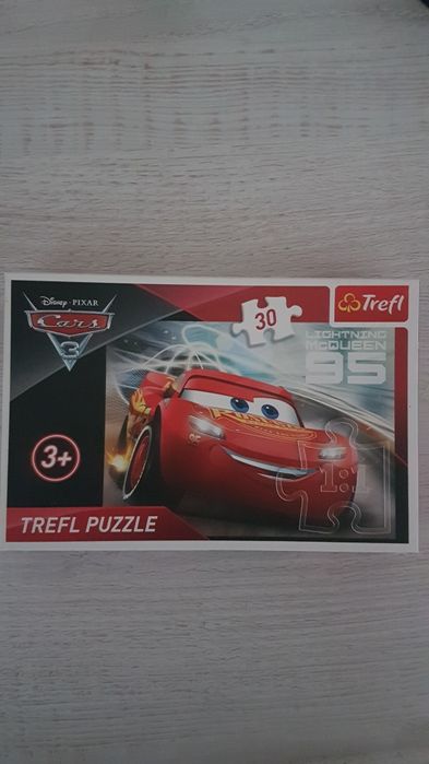 Puzzle cars 30 elementów