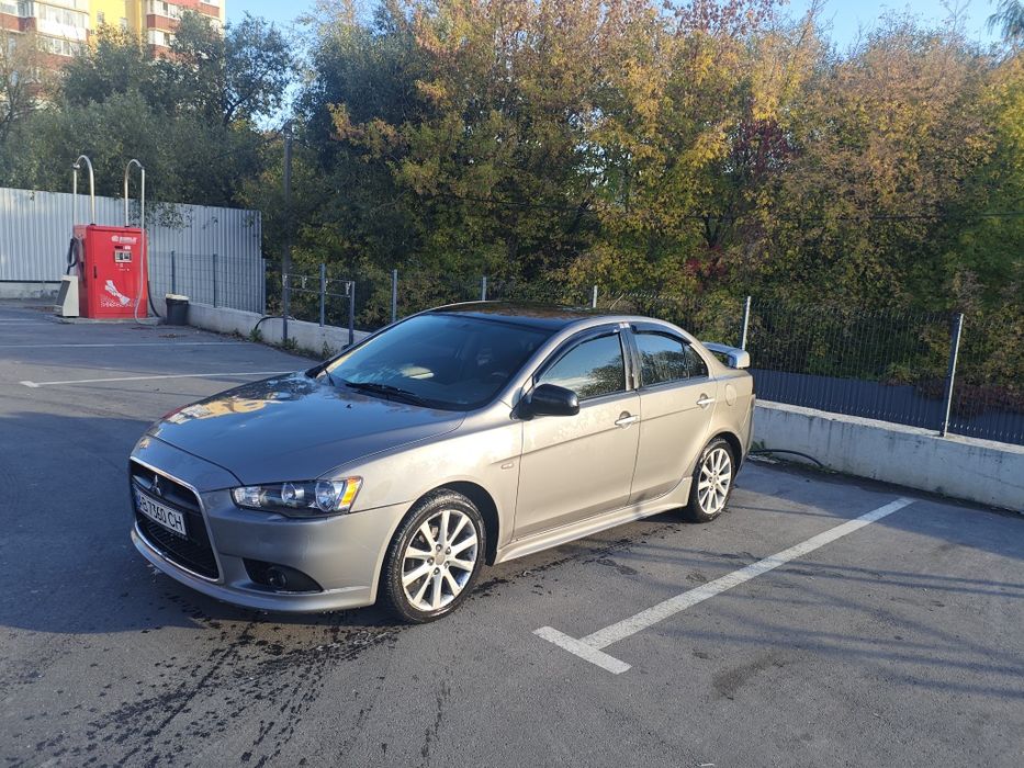 Mitsubishi Lancer 10