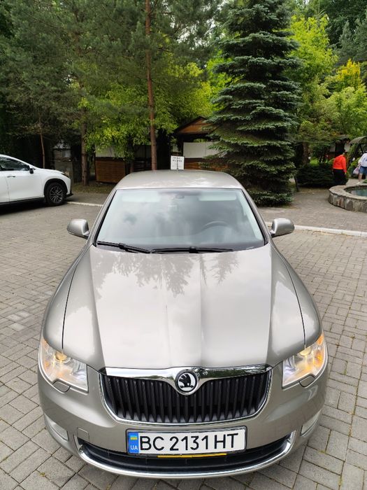 Skoda SuperB 2010 року